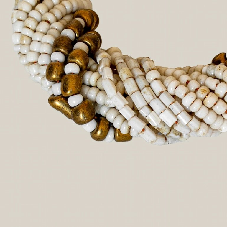 Shell napkin ring zoom