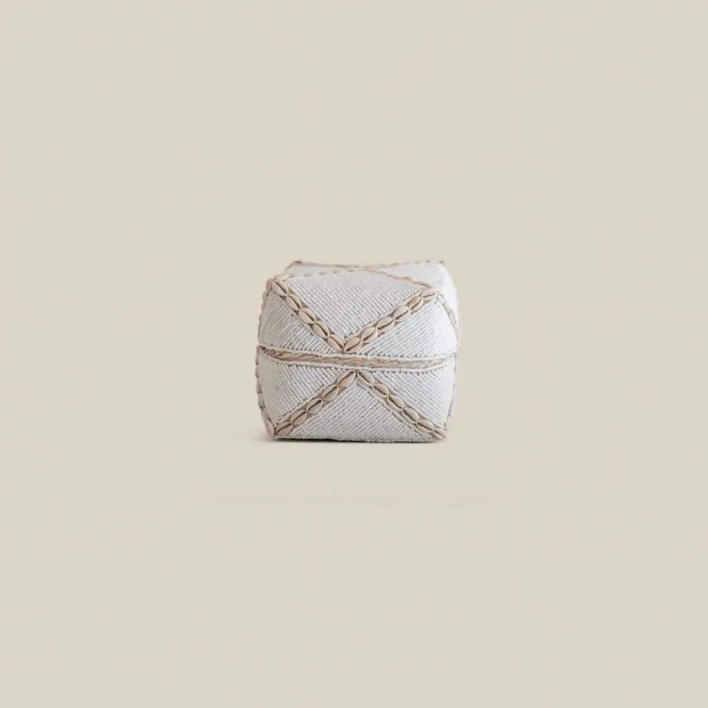 Honolulu Cream Box With Shell-S - Home and Soul