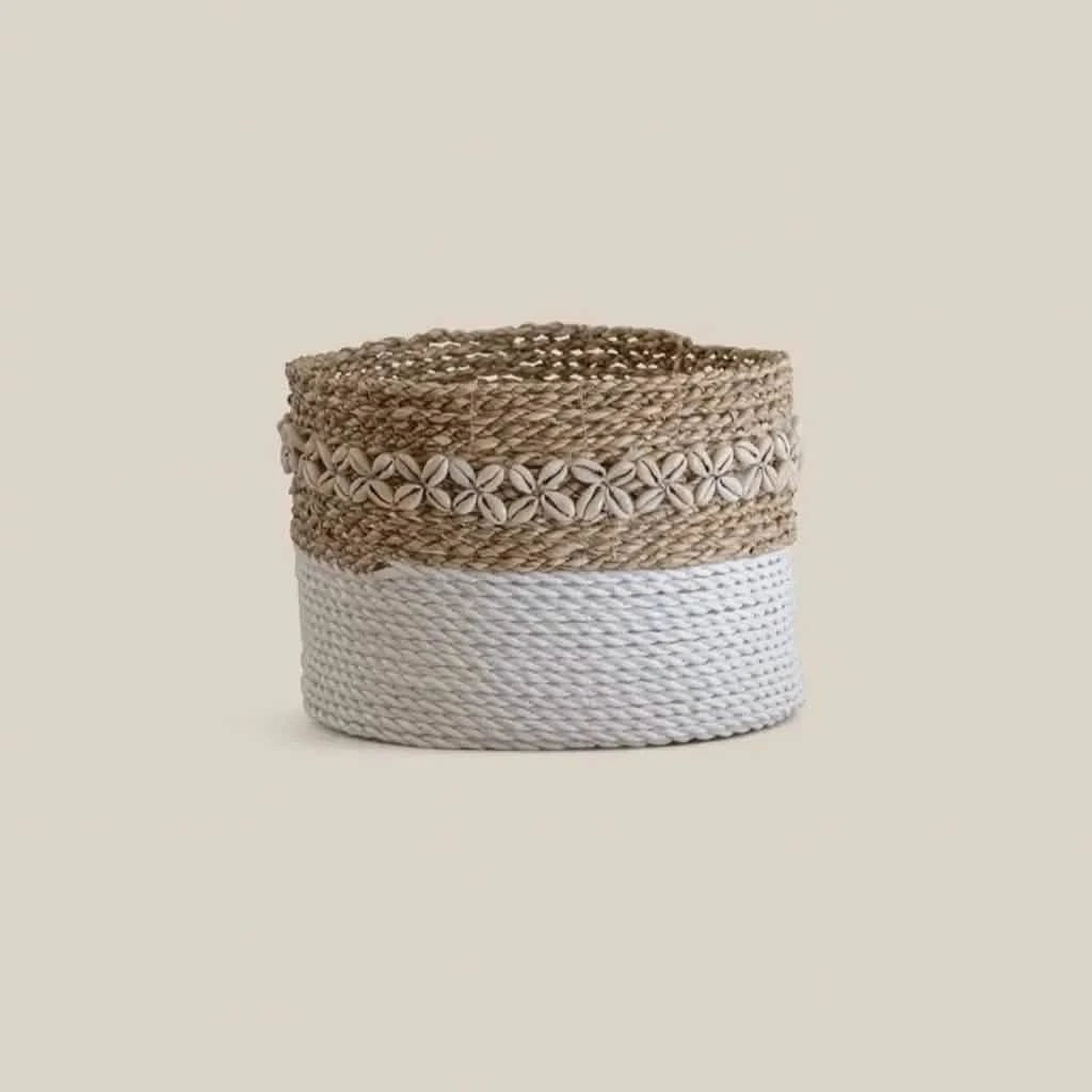 White Basket with Shell XL - Home and Soul