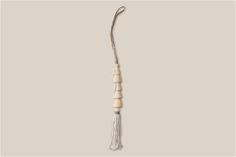 Natural Tassel with Shell 4
