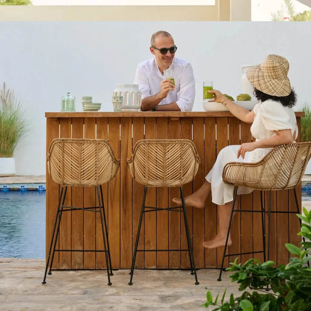 Wicker outdoor bar stools on Dubai patio