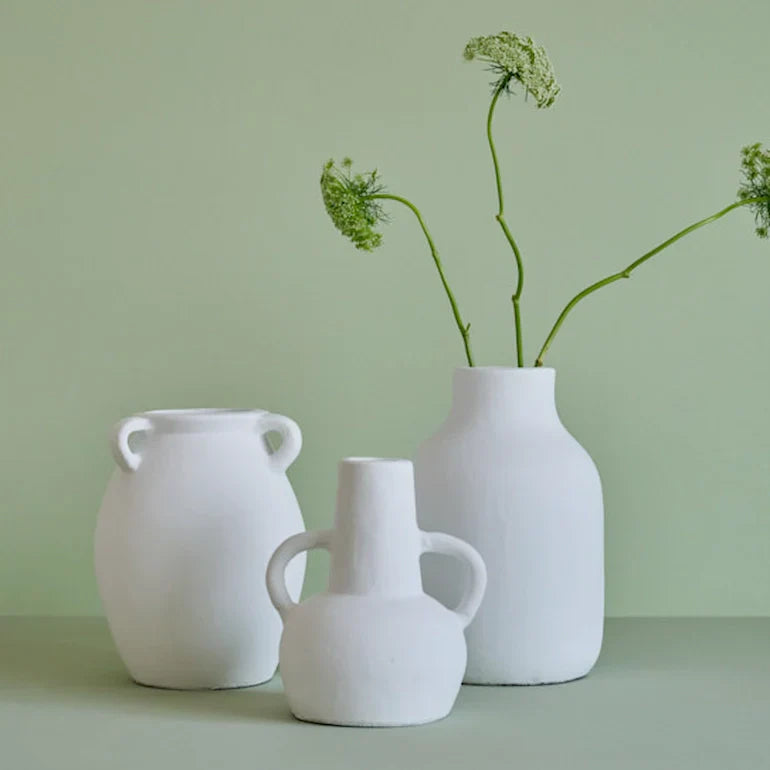 Concrete Vases as Timeless Accents in Modern Dubai Homes