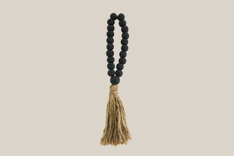 Beaded tassel black