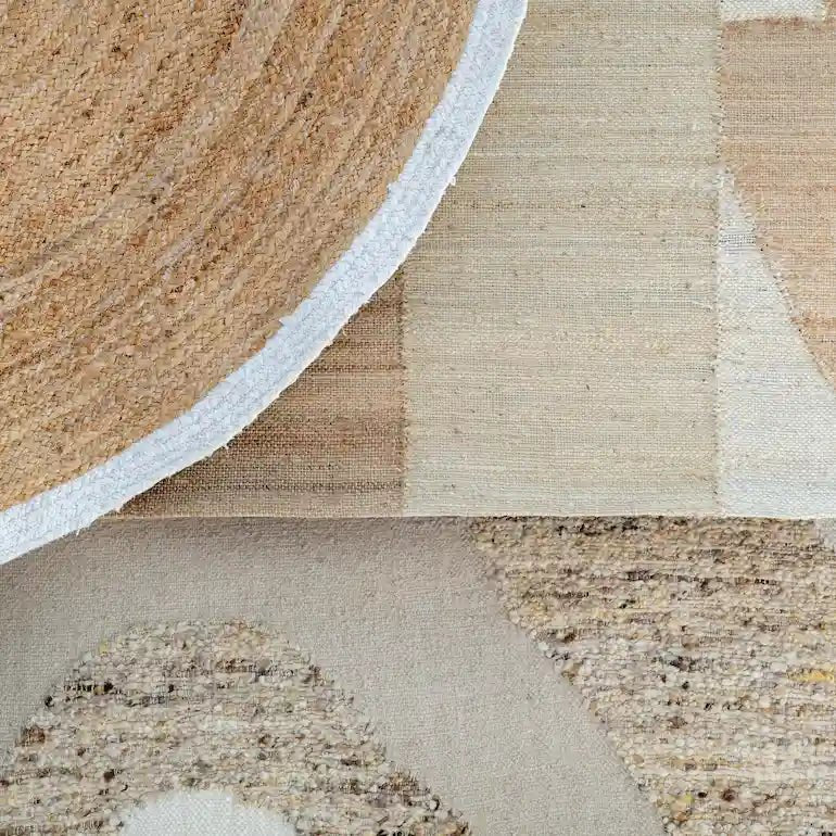 Amelia round jute rug for outdoor and indoor spaces - Home and Soul