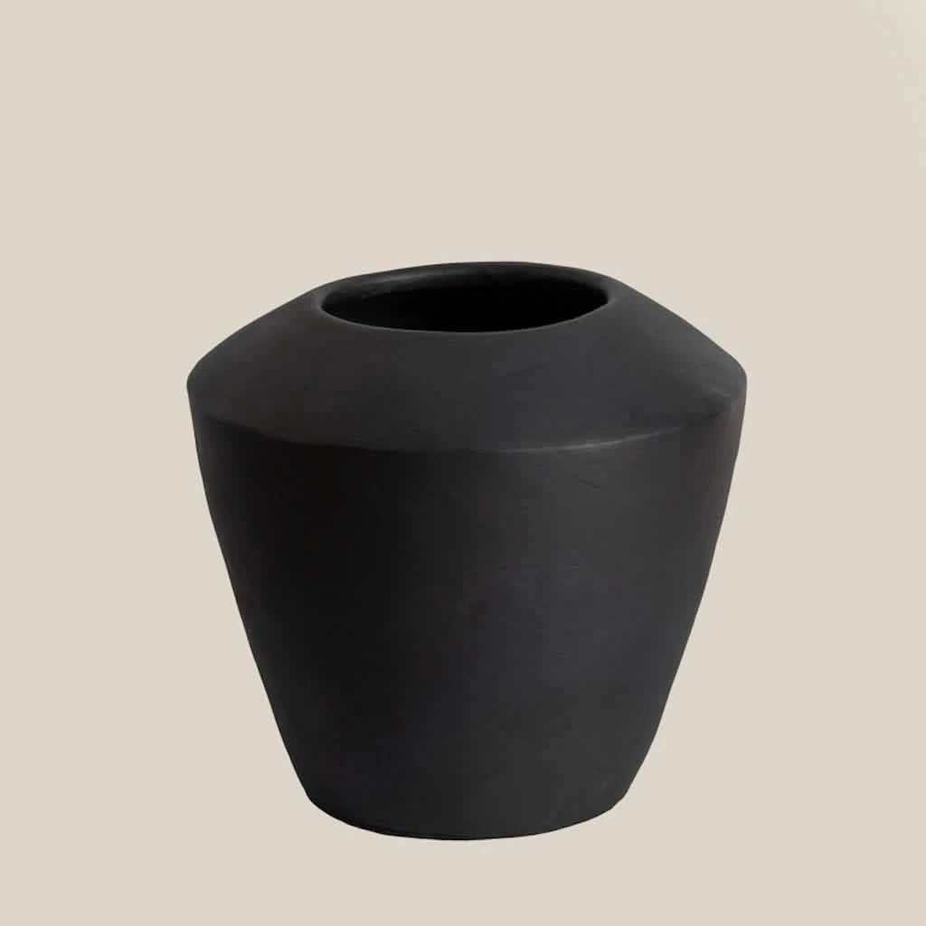 Allegra Ceramic Vase Black - Home and Soul Dubai