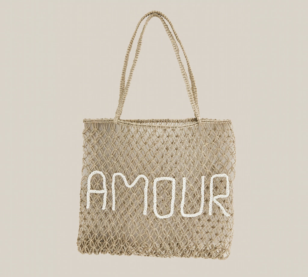 Amour Rattan Beach Bag