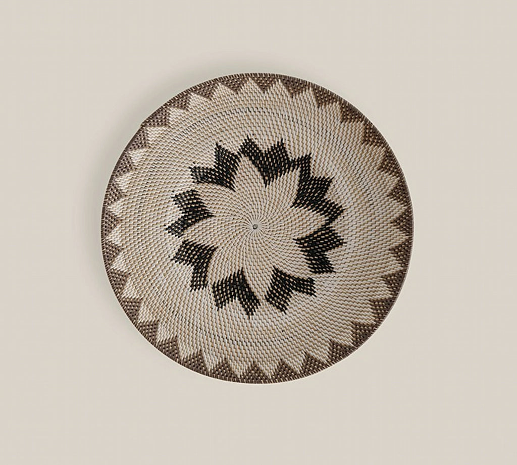 Dominique Wall Decor Plate 50 cm